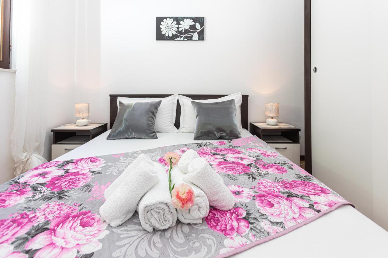 Apartma Cvita *
